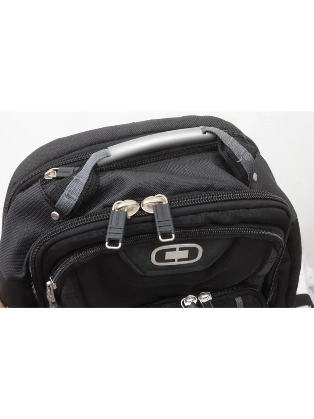 OGIO 17